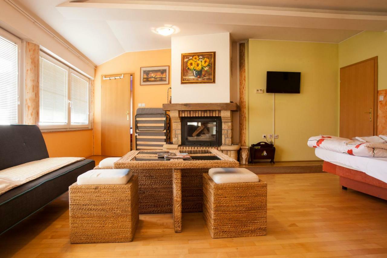 Guest House Čelan Spodnja Hajdina Extérieur photo